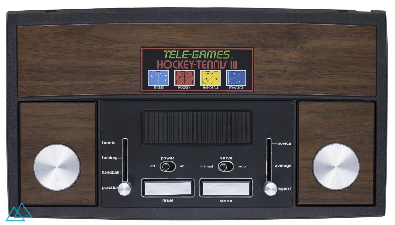 Top view dedicated video game console Sears Tele-Games Hockey-Tennis III